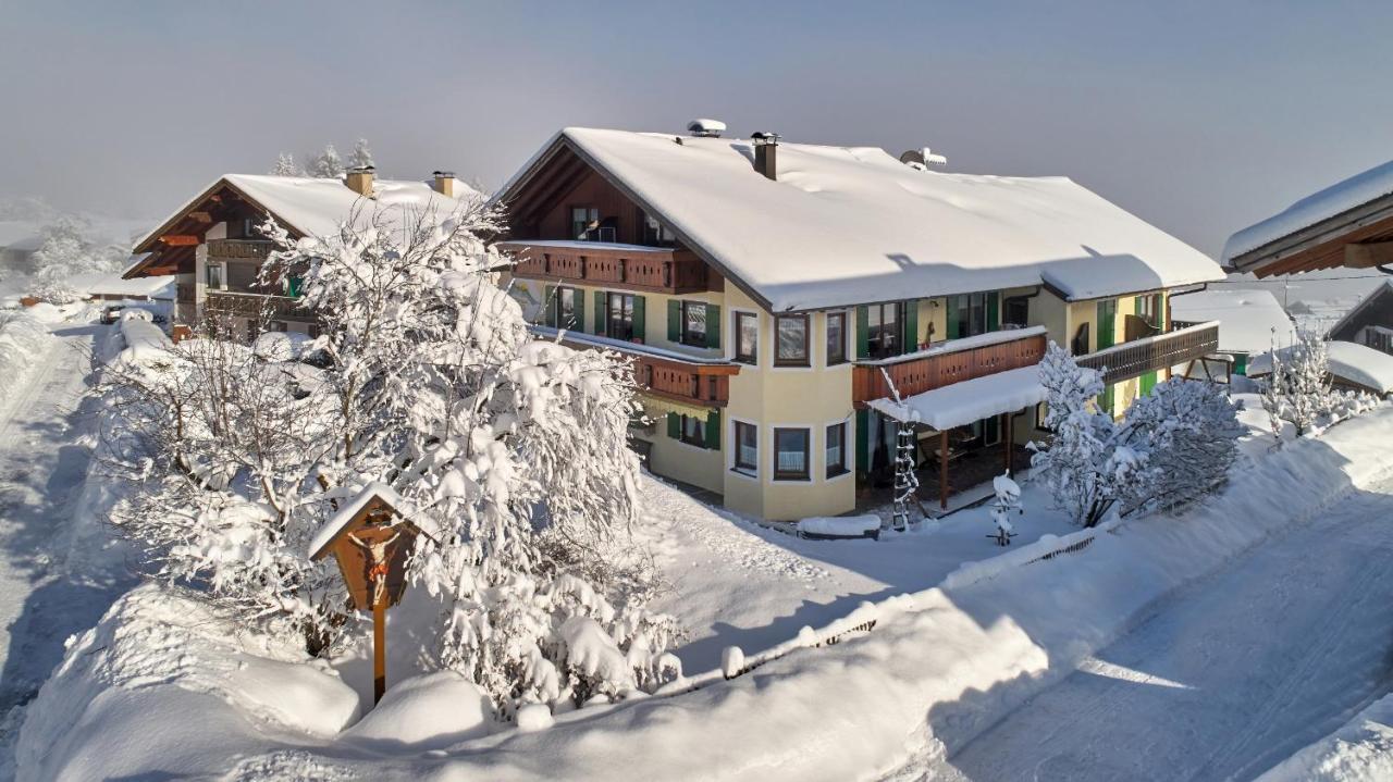 Gaestehaus Alpina Hotell Bad Kohlgrub Eksteriør bilde