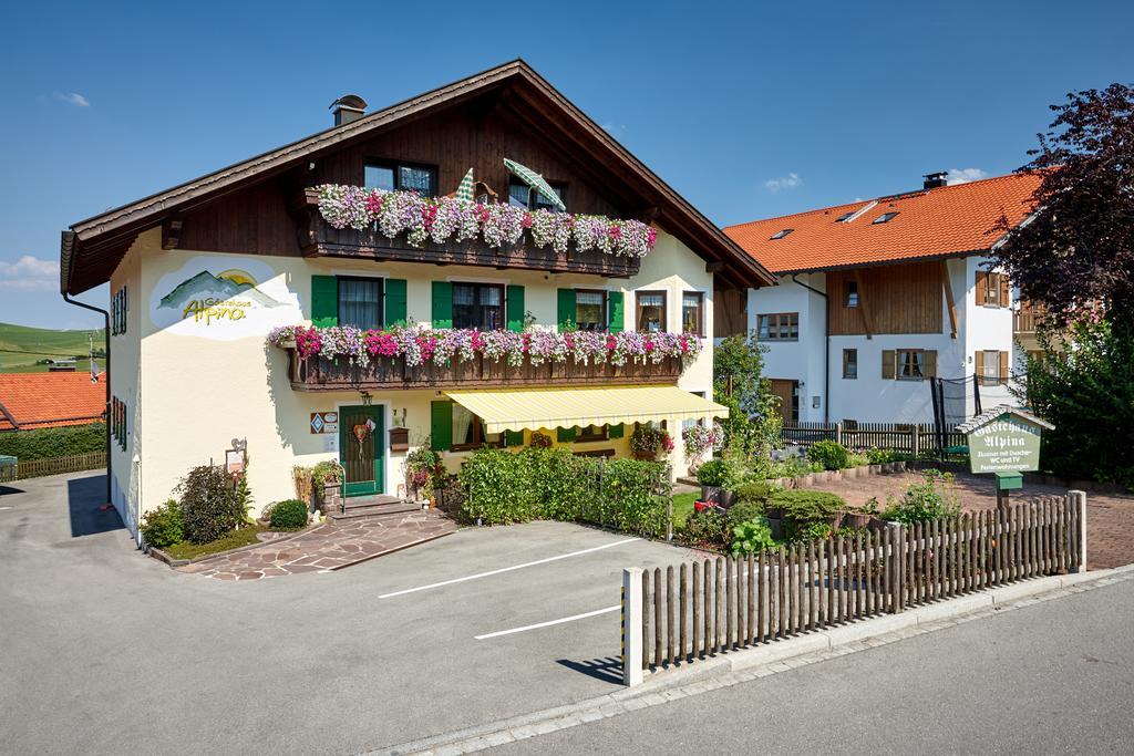 Gaestehaus Alpina Hotell Bad Kohlgrub Eksteriør bilde